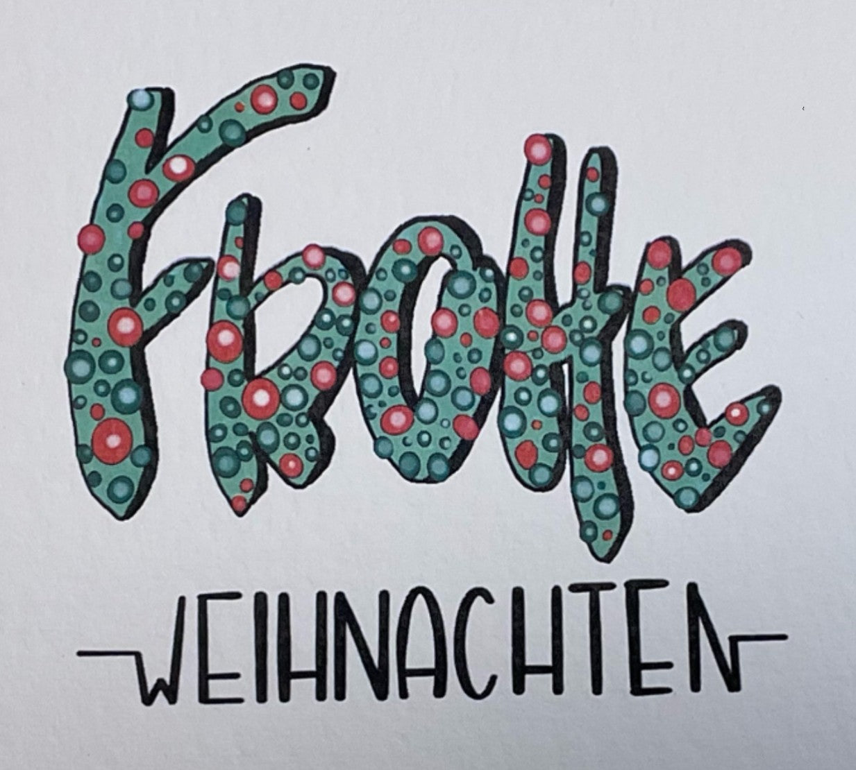 Detailaufnahme Weihnachtskarte – Muster mit Punkten in Grün und Rot, Handlettering`