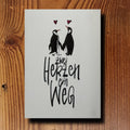 Handgemachte Hochzeitskarte mit zwei Pinguinen, Schriftzug Zwei Herzen ein Weg, Aquarellpapier 300g