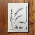 Motivationskarte mit handgezeichneten Weizenähren und dem Schriftzug Viel Kraft, Schwarz-Weiss-Illustration, A6-Format, KicomiArt
