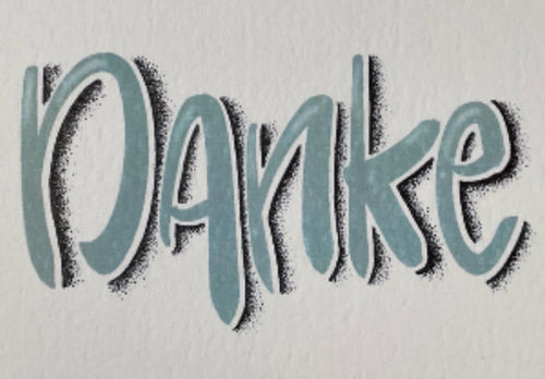 Detailansicht Dankeskarte Danke – Lettering-Typografie auf naturweissem Mixed Media Papier 300g